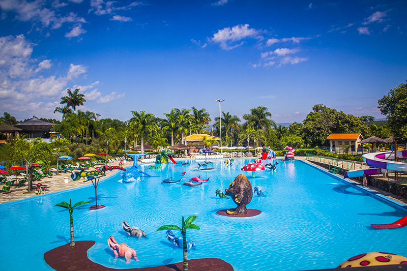Conheça o parque aquático com águas quentes do interior de São Paulo -  Thermas Water Park